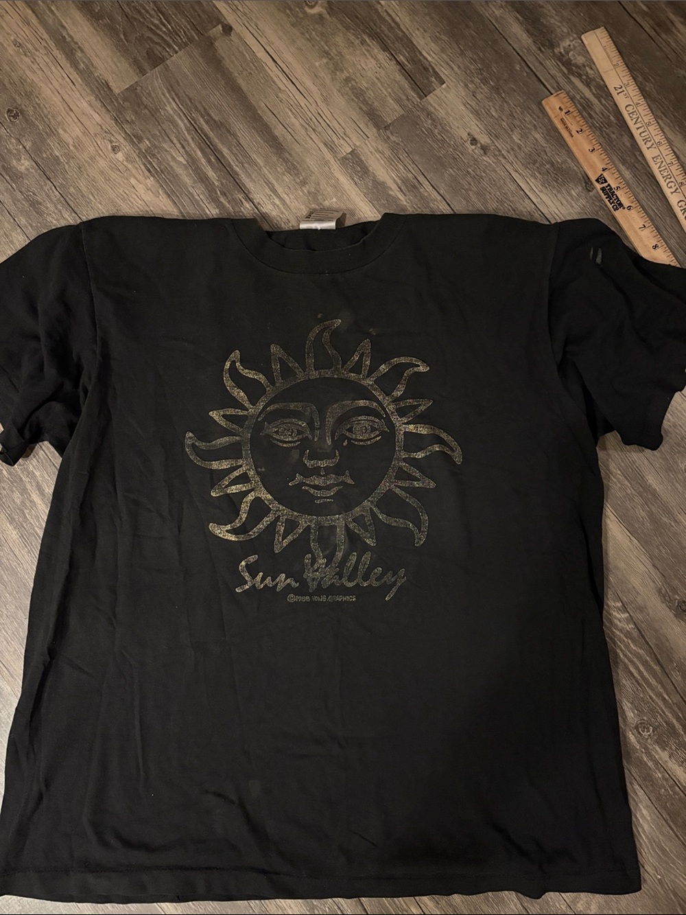 Vintage 90s Tee - Sun valley men’s large